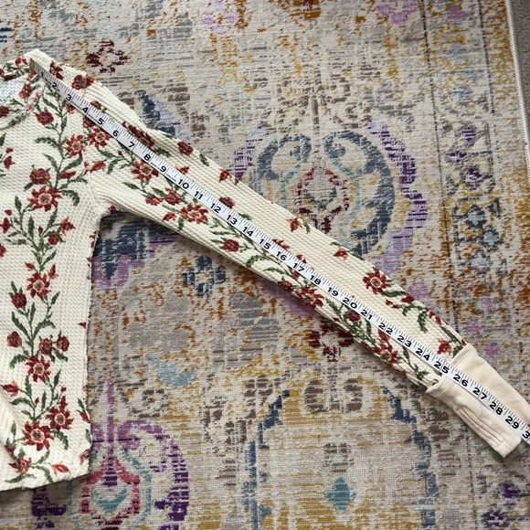 We The Free Pretty Little Thermal - Picture 8 of 9